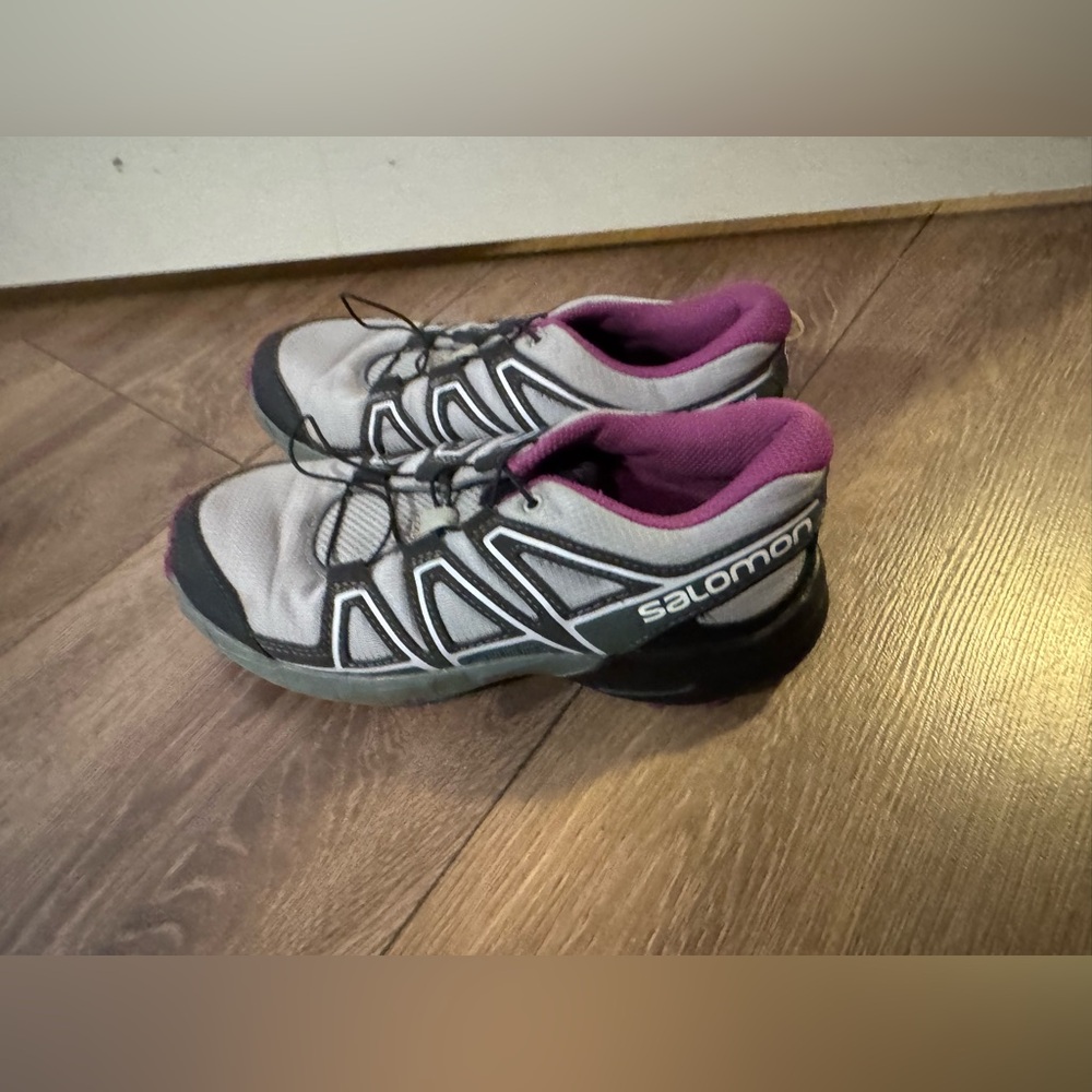 Salomon Speedcross Shoes, youth size 2 running